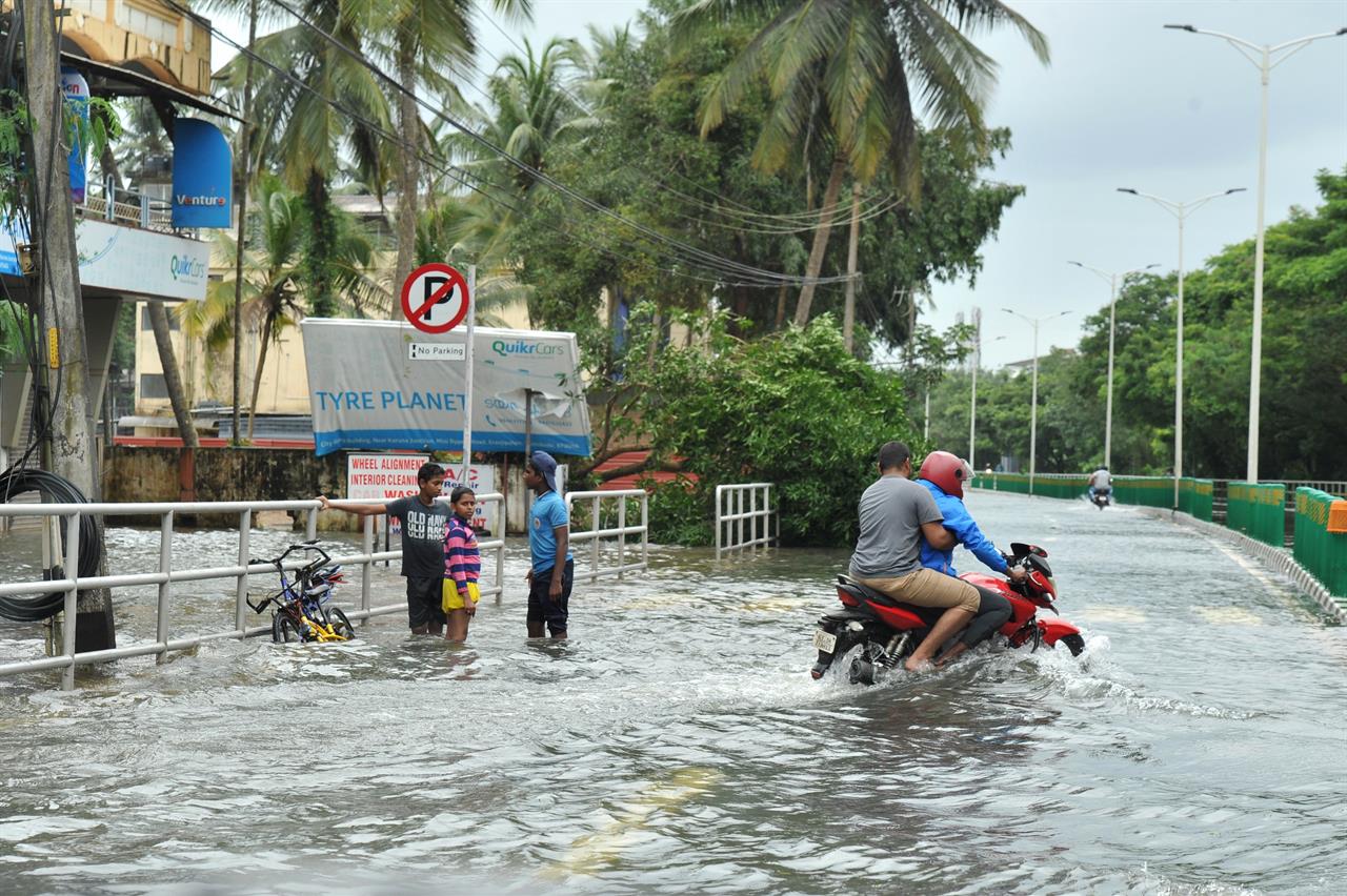 Soccorso alle popolazioni colpite dalle inondazioni in Kerala