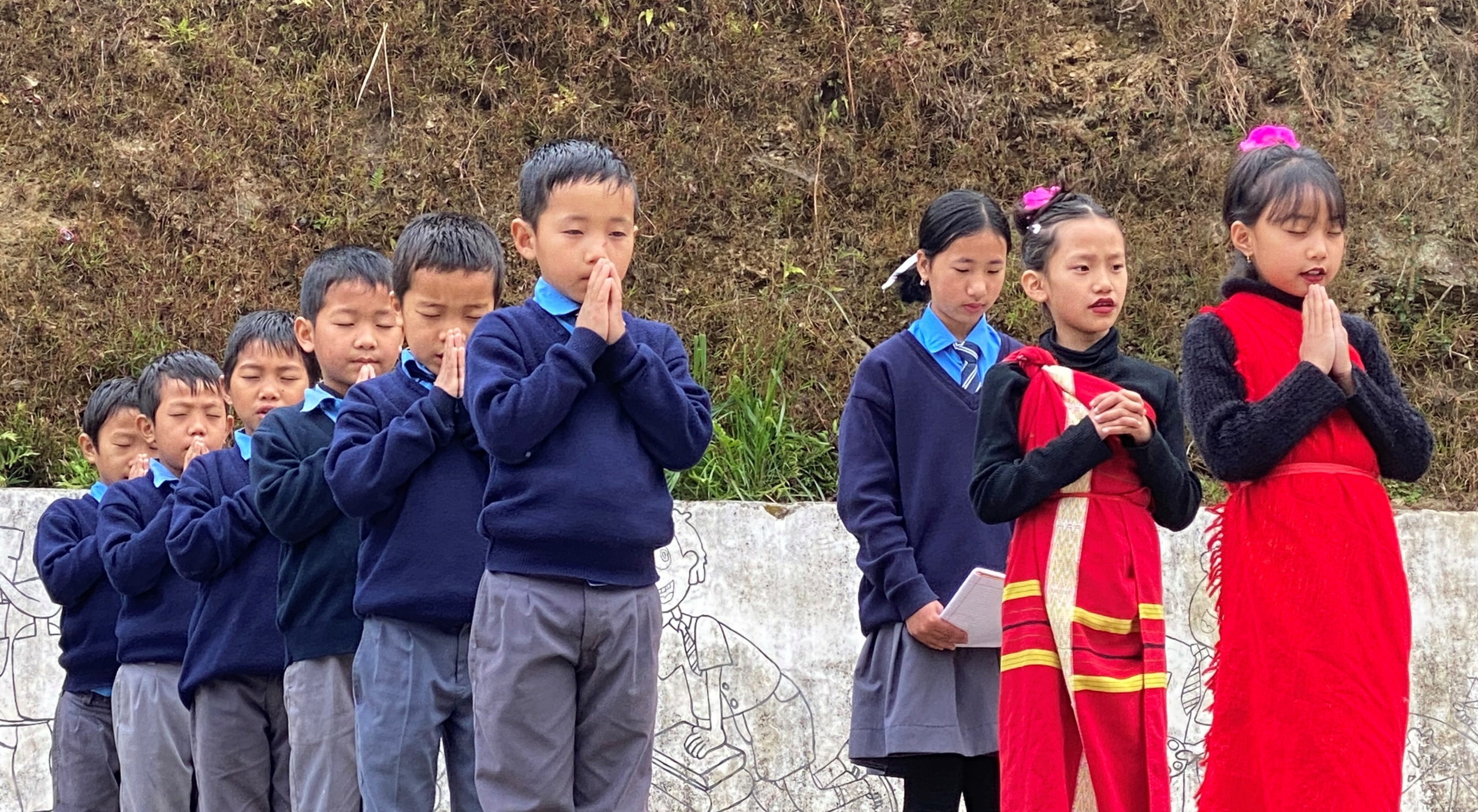 India. Una sala polifunzionale per la Scuola St. Xavier in Arunachal Pradesh (India)